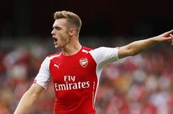 开元官网关于赛地聚焦——社区盾冲刺阶段热度飙升；葡萄牙体育队长鼓劲；话题不断；身体对抗强度拉满的信息