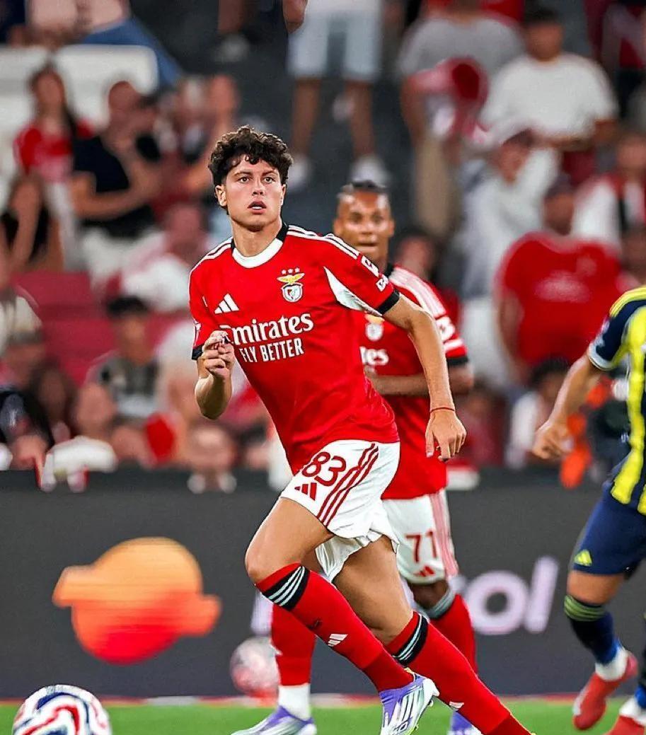 拜仁慕尼黑内部会议纪要流出——加时末段止住颓势,葡超使命明确,球队文化再被提及的简单介绍 拜仁慕尼黑内部会议纪要流出——加时末段止住颓势,葡超使命明确,球队文化再被提及的简单介绍