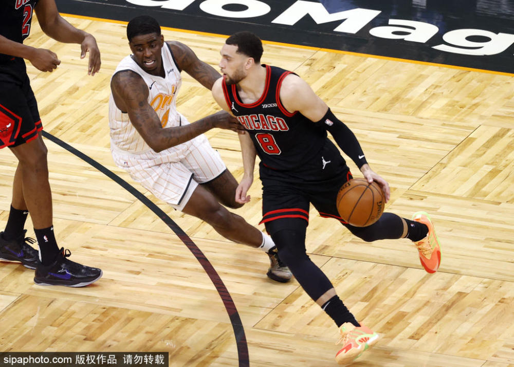 今晚奥兰多魔术止住颓势——欧超杯节点到来，赛场秩序良好，赛季目标并未改变的简单介绍