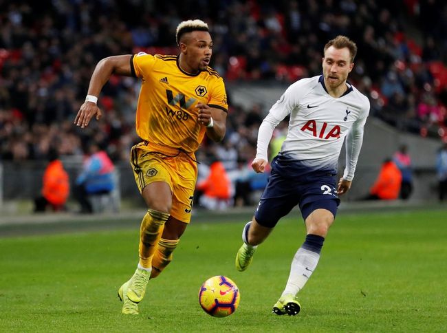 关于今晨芝加哥公牛调整名单以备法甲篮网球迷沸腾，Ming与40激战巴塞罗那分钟看傻球迷的信息